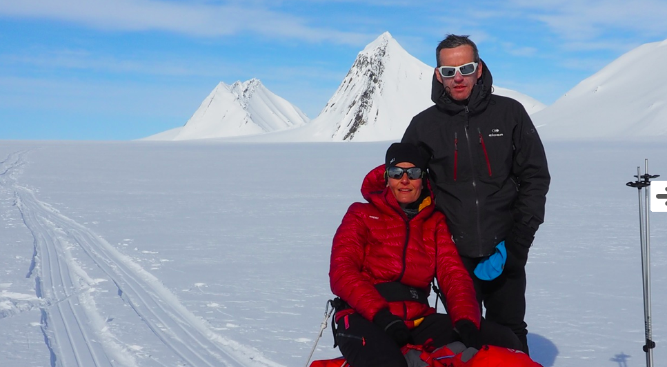 Michel Drouet, Gisèle Lafond, non-voyant, ski, ski nordique, svalbard, arctic05, sports et handicap, aveugle, ours polaire, spitzbergen, blind people, aventure polaire, video polaire, bravo, froid et glaces