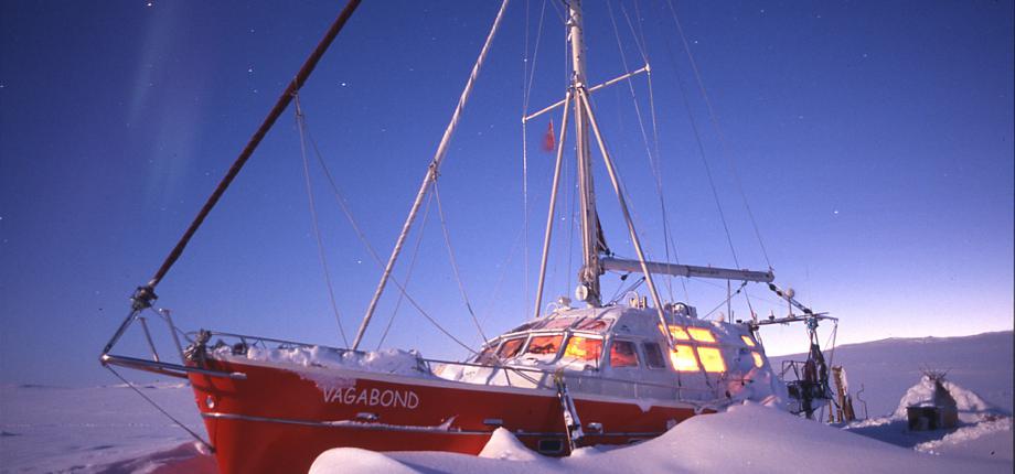 vagabond-eric-brossier-océan-arctic05-arctique-hivernage-en-arctique-banquise-fonte-de-la-glace-vie-en-arctique-voilier-en-arctique-glaces, film polaire