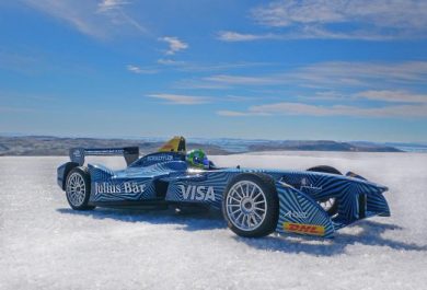 Lucas di Grassi, E Formula brazilian driver, zero-emmission, electric cars, Greenland,melting ice in the Arctic, climate change, arctic05, respect nature, go electric, inlandsis, ice cap