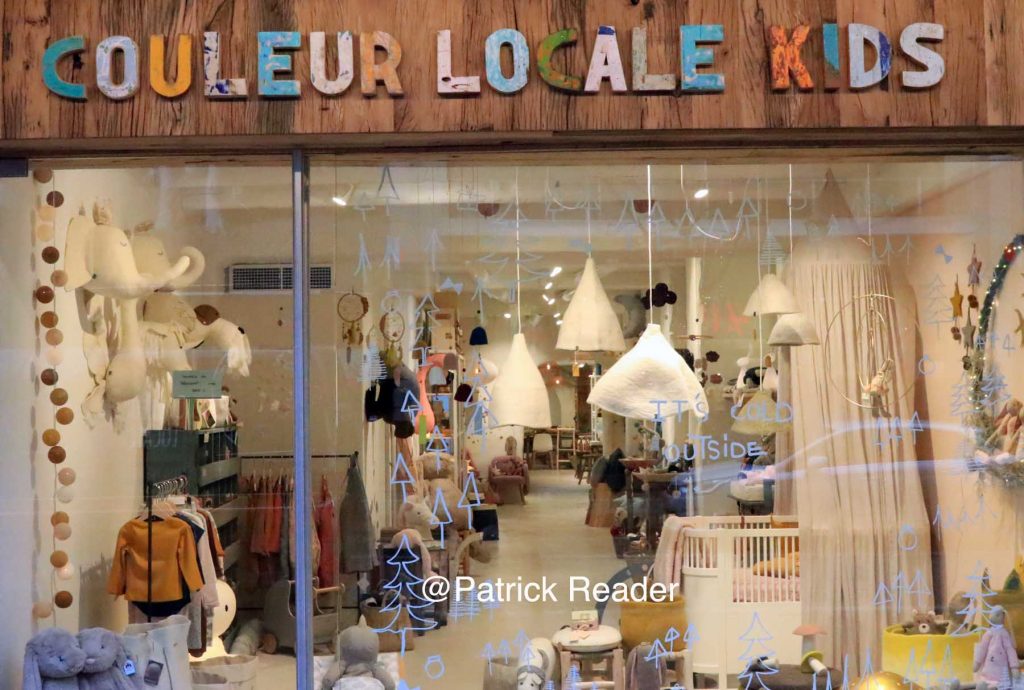 Couleur locale Kids Knokke, boutique décoration intérieure,mobiliers enfants, Arctic05, doudou, lampe, chambre kids, éléphant, ours, Zoute, Belgique, meubelen, knuffels, kinderkamer, Antwerpen, livre et posters